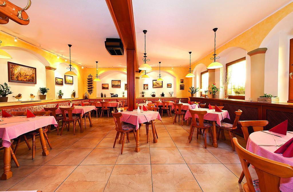 Gasthaus& Pension Zum Roten Haus Bad Schandau Exteriér fotografie